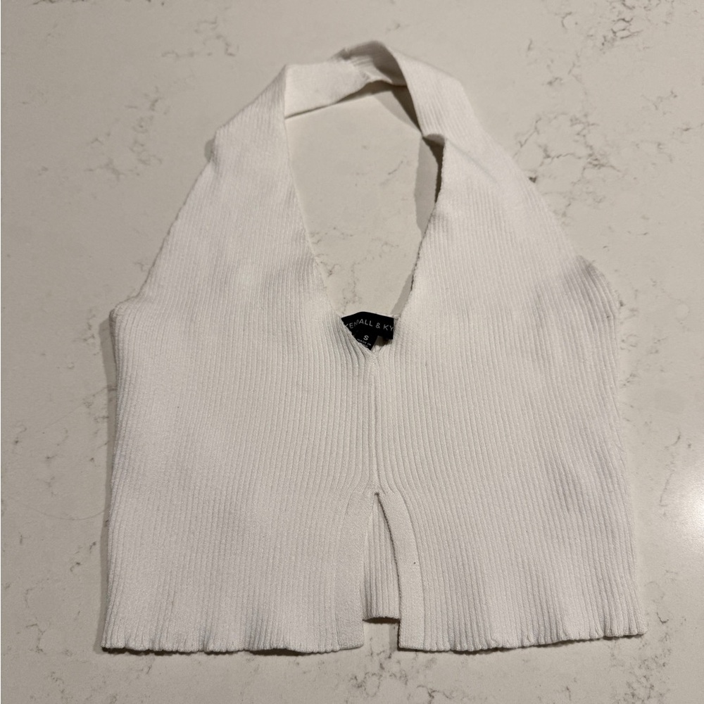 Kendall & Kylie White Ribbed Crop Top